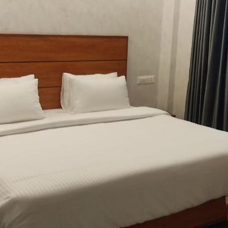 Cr Rivera Hotel Madurai Exterior foto
